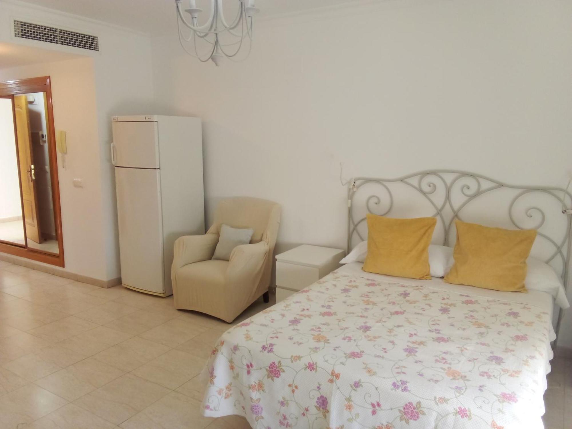 Estudio En Nueva Torrequebrada Benalmádena Buitenkant foto